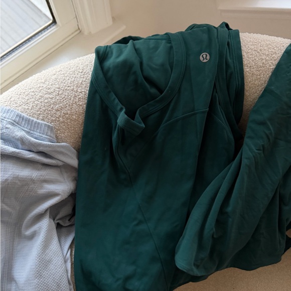 Lululemon bundle - Picture 3 of 6